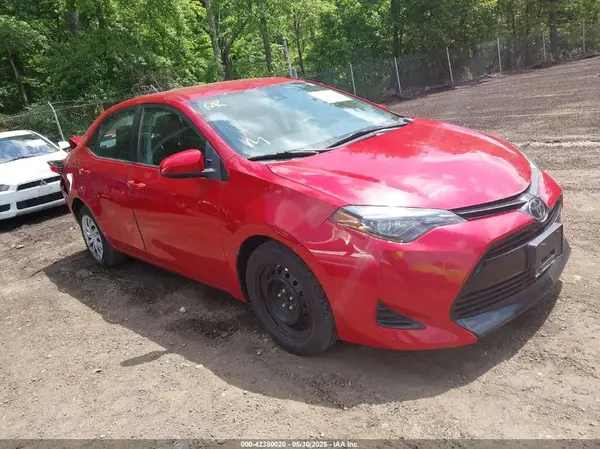 2T1BURHE4KC220512 2019 TOYOTA COROLLA - Image 1