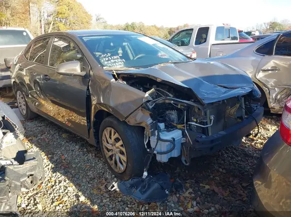 2T1BURHE4KC221417 2019 TOYOTA COROLLA - Image 1