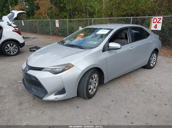 2T1BURHE4KC221448 2019 TOYOTA COROLLA - Image 2