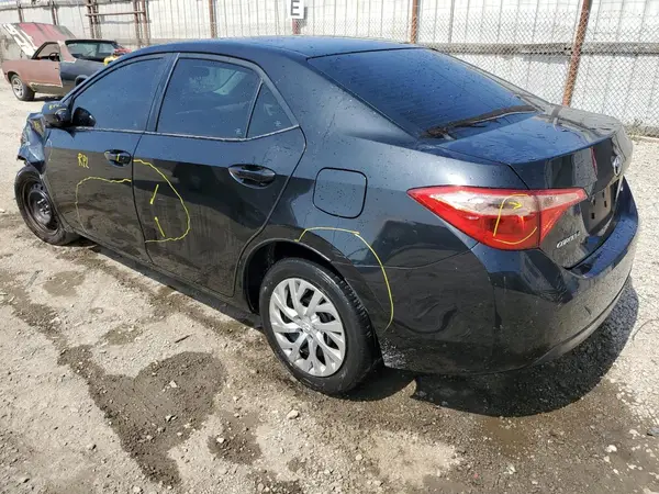 2T1BURHE4KC223166 2019 TOYOTA COROLLA - Image 2