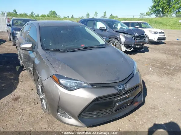 2T1BURHE4KC225435 2019 TOYOTA COROLLA - Image 1