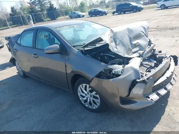 2T1BURHE4KC228304 2019 TOYOTA COROLLA - Image 1