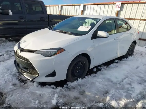 2T1BURHE4KC231252 2019 TOYOTA COROLLA - Image 2