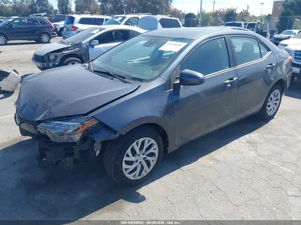 2T1BURHE4KC238945 2019 TOYOTA COROLLA - Image 2