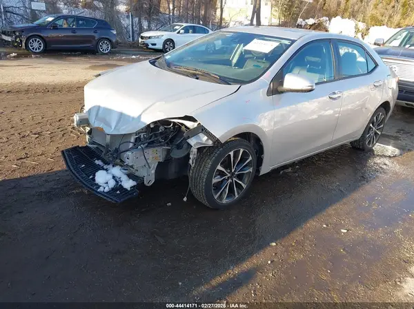 2T1BURHE4KC239433 2019 TOYOTA COROLLA - Image 2