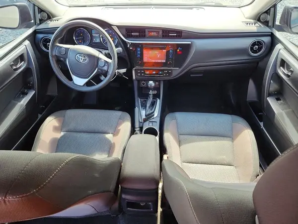 2T1BURHE4KC242011 2019 TOYOTA COROLLA - Image 8