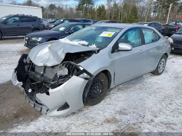 2T1BURHE4KC244809 2019 TOYOTA COROLLA - Image 2