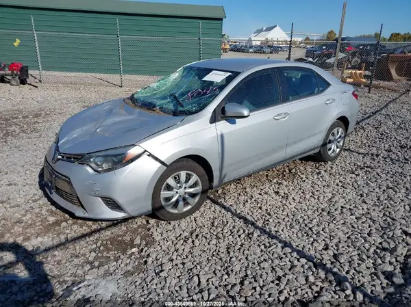 2T1BURHE5GC508045 2016 TOYOTA COROLLA - Image 2