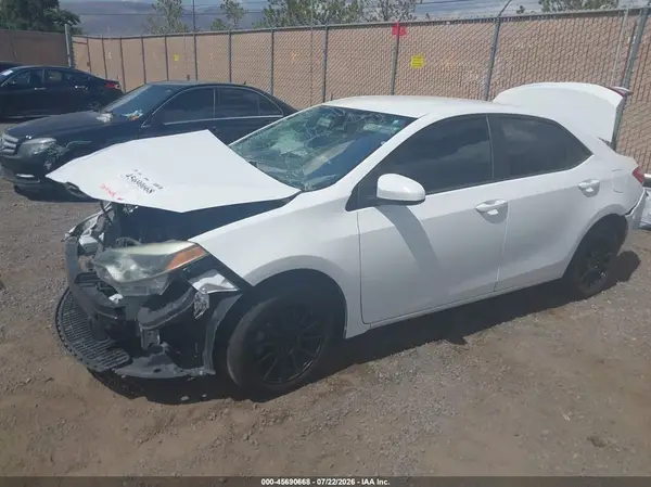 2T1BURHE5GC577639 2016 TOYOTA COROLLA - Image 2