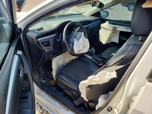 2T1BURHE5GC583327 2016 TOYOTA COROLLA - Image 8