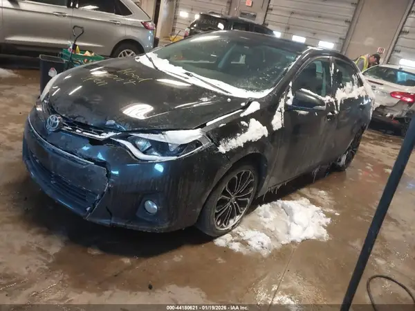 2T1BURHE5GC585143 2016 TOYOTA COROLLA - Image 2