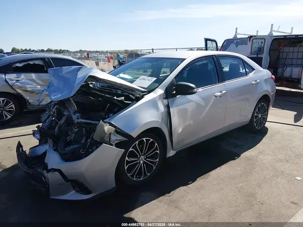 2T1BURHE5GC607402 2016 TOYOTA COROLLA - Image 2