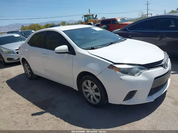 2T1BURHE5GC612194 2016 TOYOTA COROLLA - Image 1