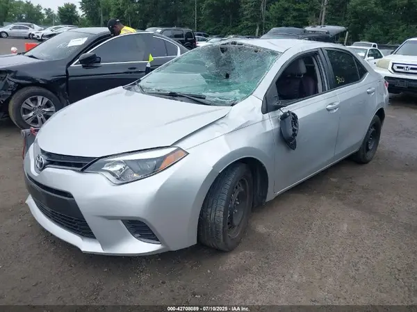 2T1BURHE5GC620604 2016 TOYOTA COROLLA - Image 2