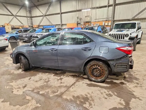 2T1BURHE5GC632574 2016 TOYOTA COROLLA - Image 2