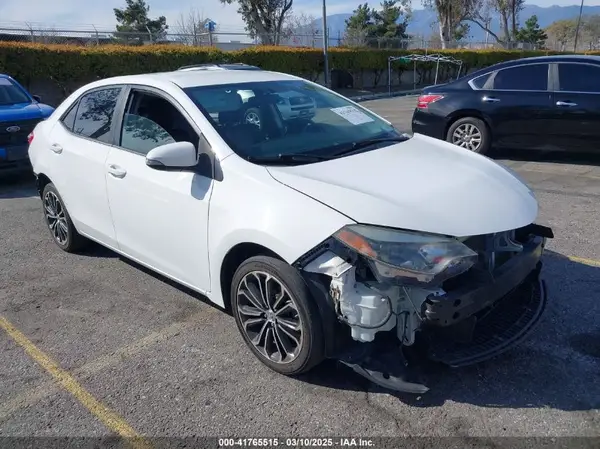 2T1BURHE5GC660035 2016 TOYOTA COROLLA - Image 1