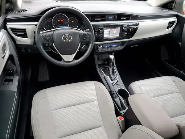 2T1BURHE5GC696002 2016 TOYOTA COROLLA - Image 8