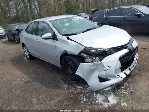 2T1BURHE5HC747192 2017 TOYOTA COROLLA - Image 1