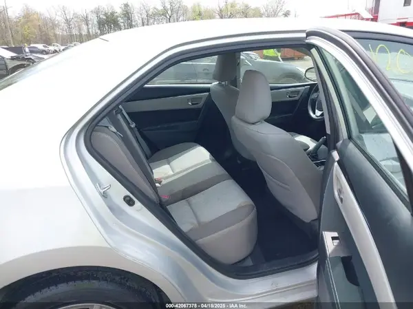 2T1BURHE5HC747192 2017 TOYOTA COROLLA - Image 8