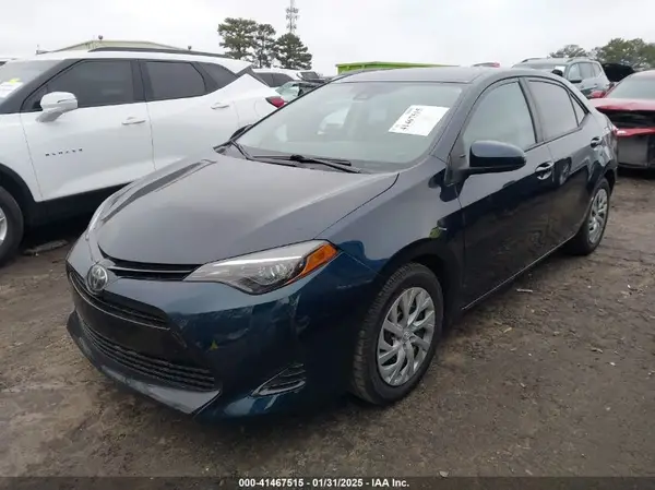 2T1BURHE5HC752943 2017 TOYOTA COROLLA - Image 2