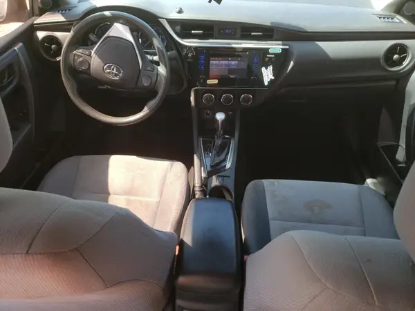 2T1BURHE5HC757284 2017 TOYOTA COROLLA - Image 8