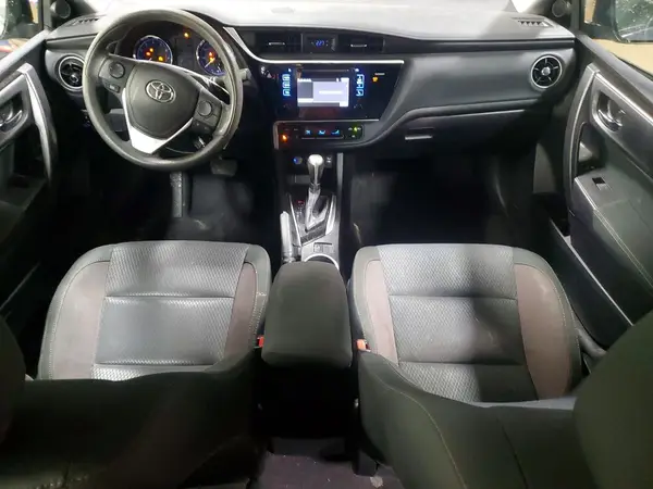 2T1BURHE5HC761562 2017 TOYOTA COROLLA - Image 8