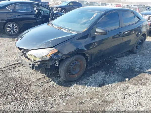 2T1BURHE5HC763229 2017 TOYOTA COROLLA - Image 2