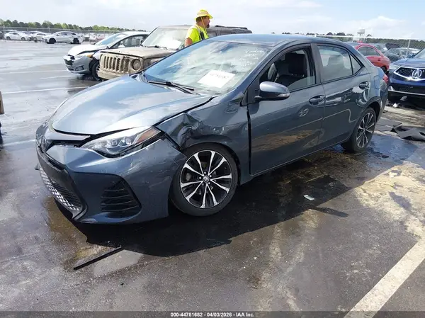 2T1BURHE5HC764199 2017 TOYOTA COROLLA - Image 2