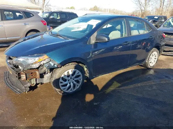 2T1BURHE5HC766602 2017 TOYOTA COROLLA - Image 2