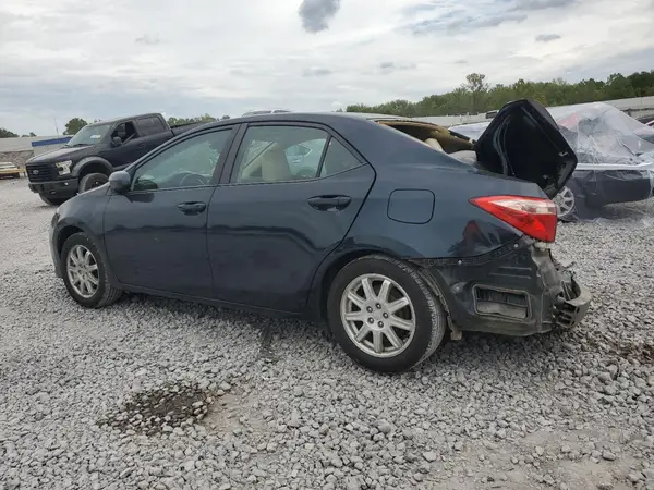 2T1BURHE5HC766826 2017 TOYOTA COROLLA - Image 2