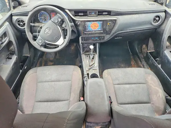 2T1BURHE5HC768043 2017 TOYOTA COROLLA - Image 8