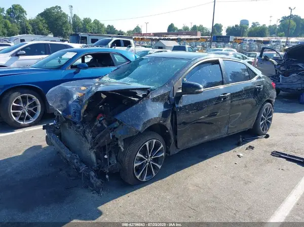 2T1BURHE5HC768740 2017 TOYOTA COROLLA - Image 2