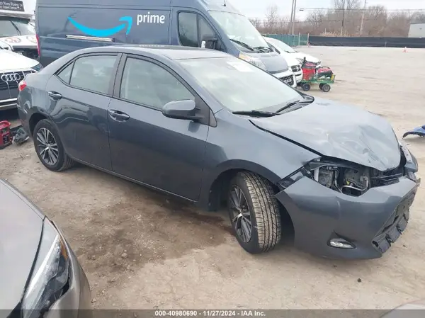 2T1BURHE5HC770133 2017 TOYOTA COROLLA - Image 1
