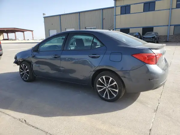 2T1BURHE5HC772920 2017 TOYOTA COROLLA - Image 2