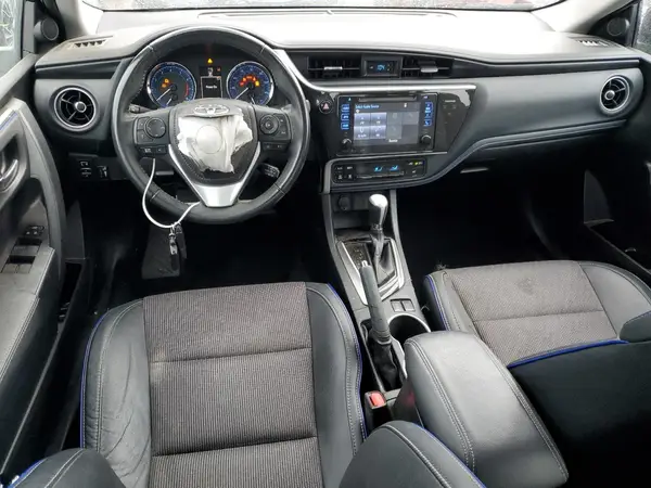 2T1BURHE5HC772920 2017 TOYOTA COROLLA - Image 8