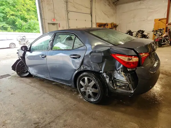 2T1BURHE5HC776658 2017 TOYOTA COROLLA - Image 2