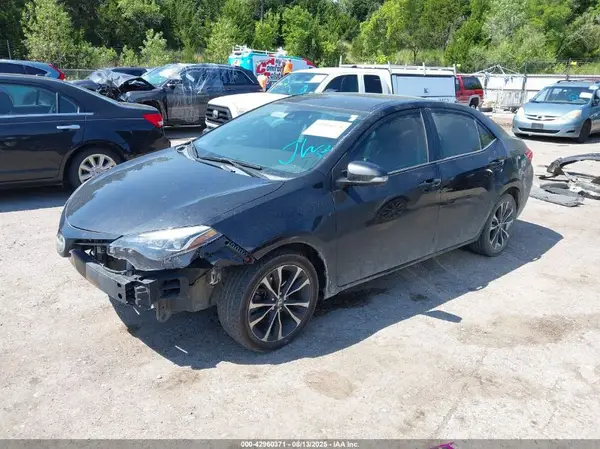 2T1BURHE5HC777390 2017 TOYOTA COROLLA - Image 2