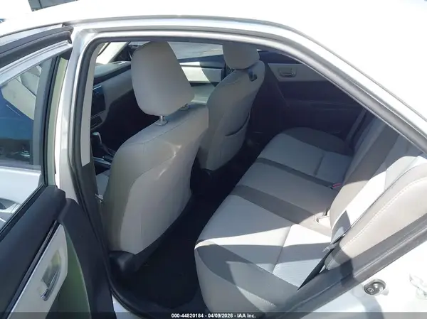 2T1BURHE5HC784050 2017 TOYOTA COROLLA - Image 8