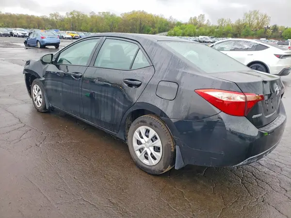 2T1BURHE5HC791810 2017 TOYOTA COROLLA - Image 2