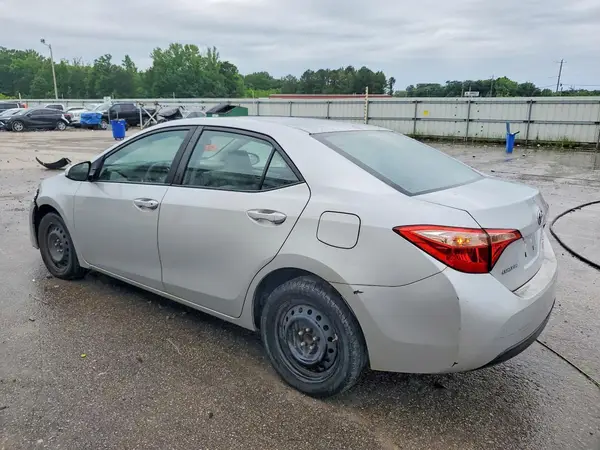 2T1BURHE5HC792567 2017 TOYOTA COROLLA - Image 2