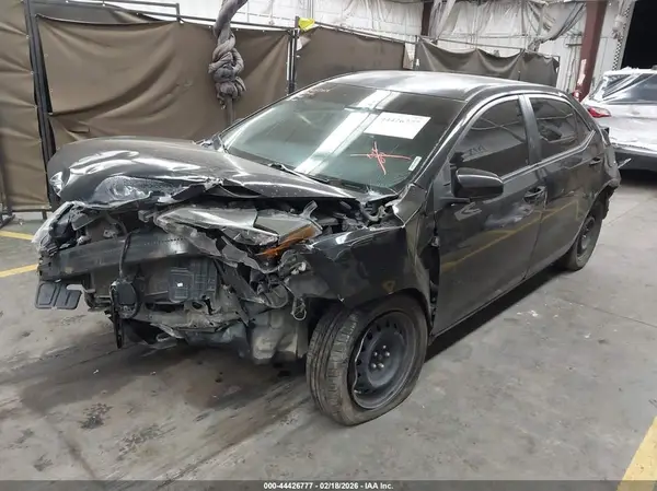 2T1BURHE5HC792598 2017 TOYOTA COROLLA - Image 2