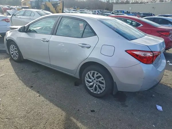 2T1BURHE5HC797056 2017 TOYOTA COROLLA - Image 2