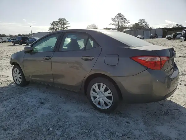 2T1BURHE5HC797574 2017 TOYOTA COROLLA - Image 2