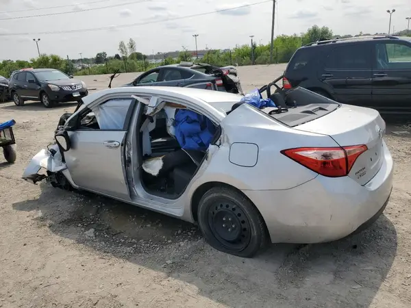2T1BURHE5HC799213 2017 TOYOTA COROLLA - Image 2