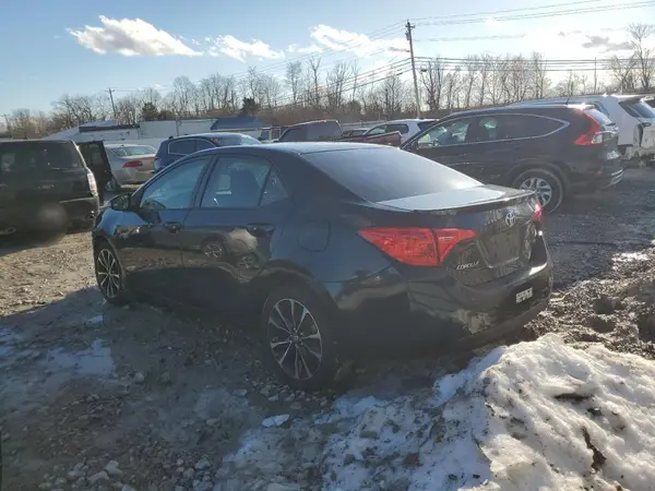2T1BURHE5HC800408 2017 TOYOTA COROLLA - Image 2
