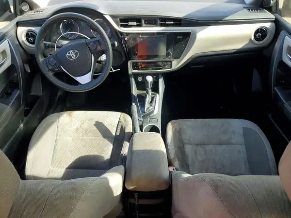 2T1BURHE5HC801204 2017 TOYOTA COROLLA - Image 8