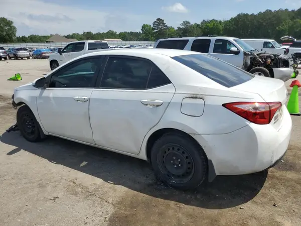 2T1BURHE5HC802868 2017 TOYOTA COROLLA - Image 2