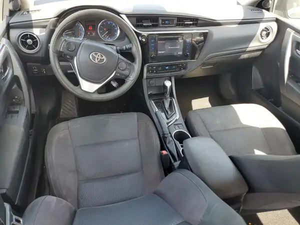 2T1BURHE5HC802885 2017 TOYOTA COROLLA - Image 8