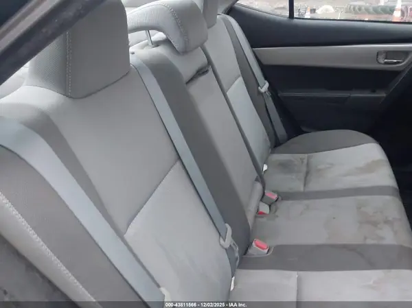 2T1BURHE5HC803535 2017 TOYOTA COROLLA - Image 8