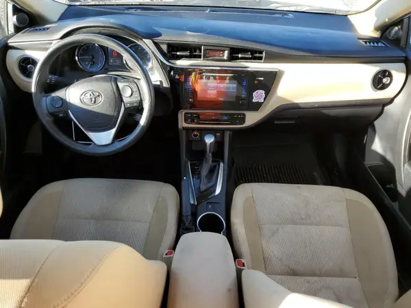 2T1BURHE5HC805558 2017 TOYOTA COROLLA - Image 8